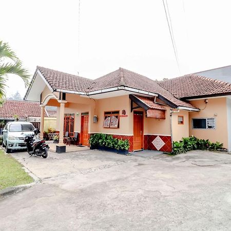 Villa Rose Ngaglik المظهر الخارجي الصورة