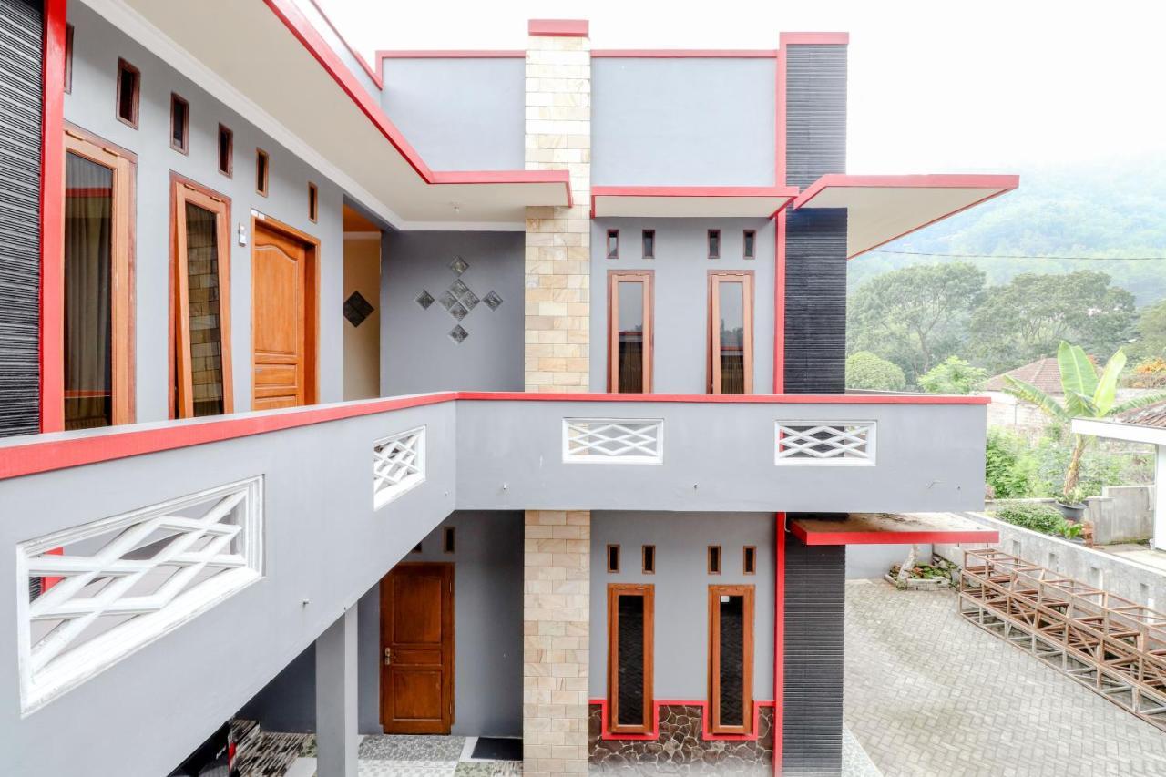 Villa Rose Ngaglik المظهر الخارجي الصورة
