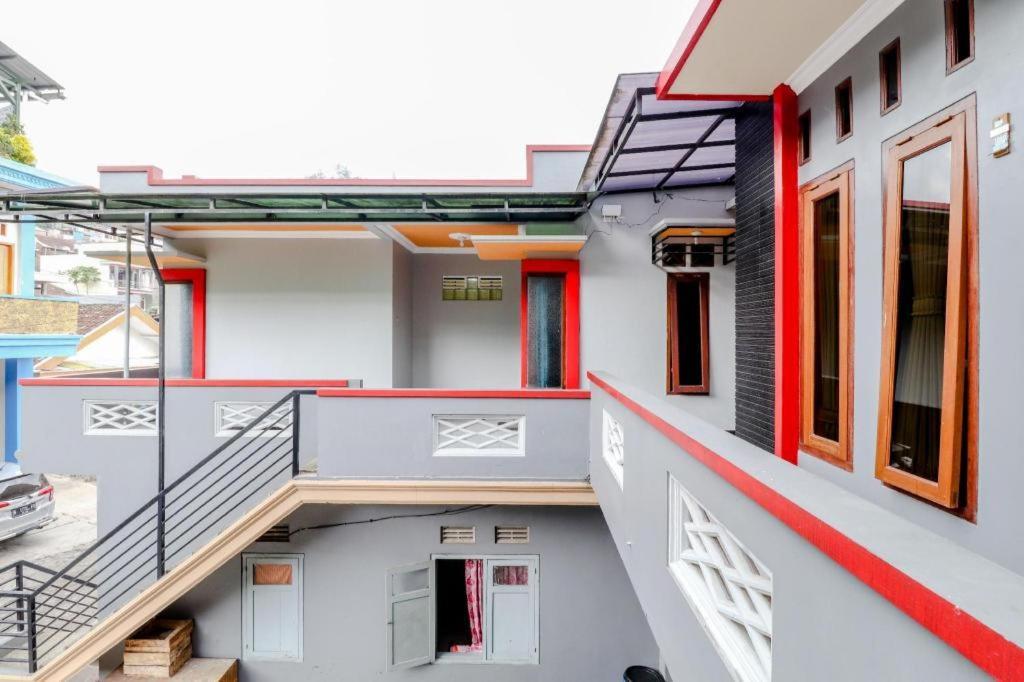 Villa Rose Ngaglik المظهر الخارجي الصورة